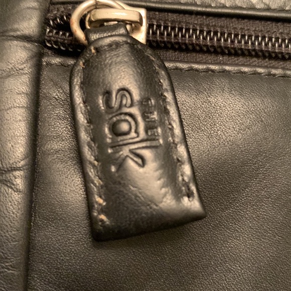 The Sak Black Pure Leather Crossbody Purse. - Picture 4 of 12